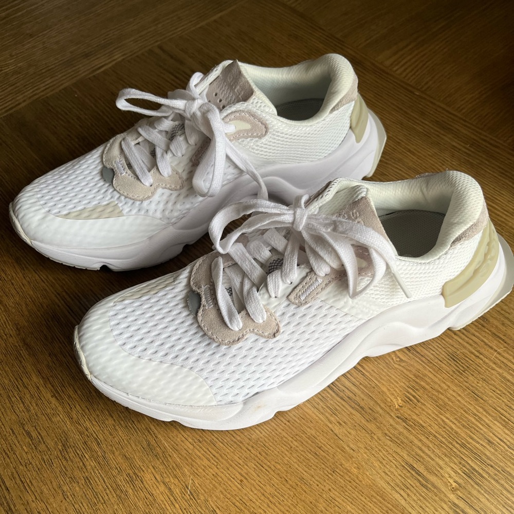 Sorel Womens Sneaker Size 8